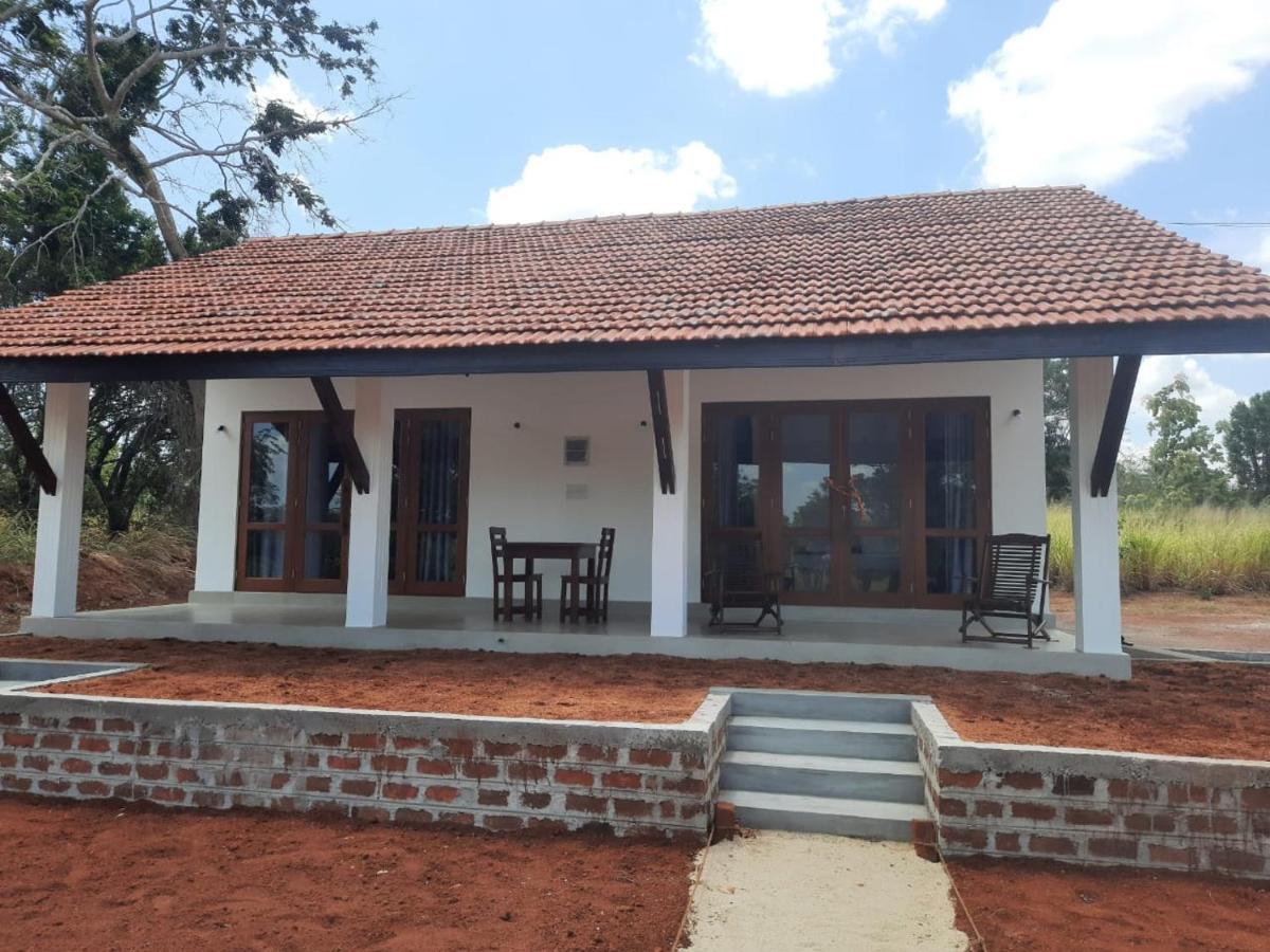 Moni Farm House Wilpattu Nochchiyagama Exterior foto